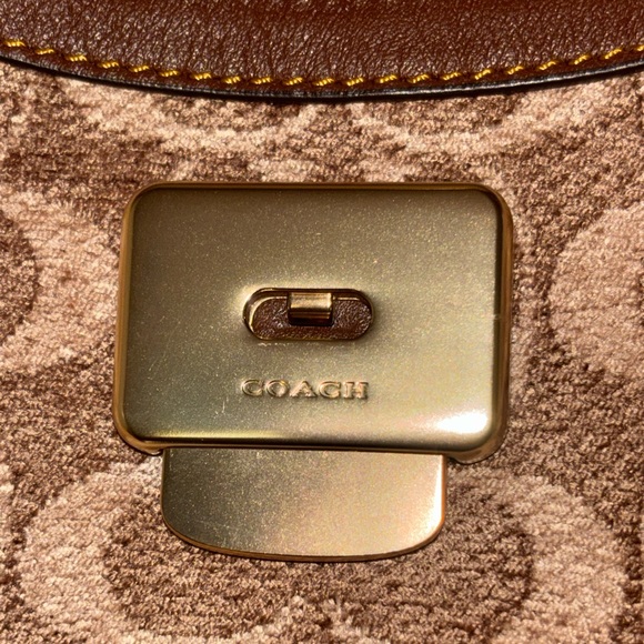 Chenille Small Etta flap bag - Picture 9 of 9